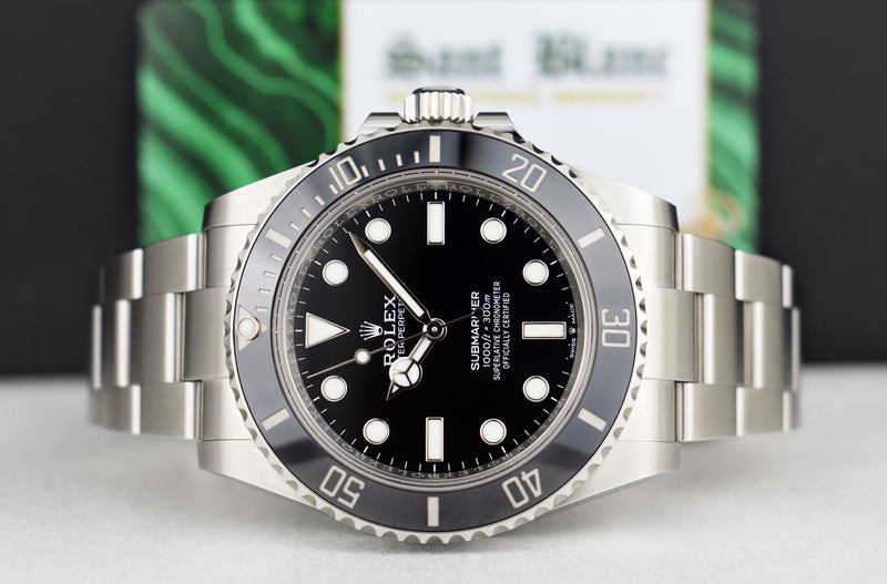 ROLEX Mens Stainless Steel Submariner 41 Black Dial Model 124060