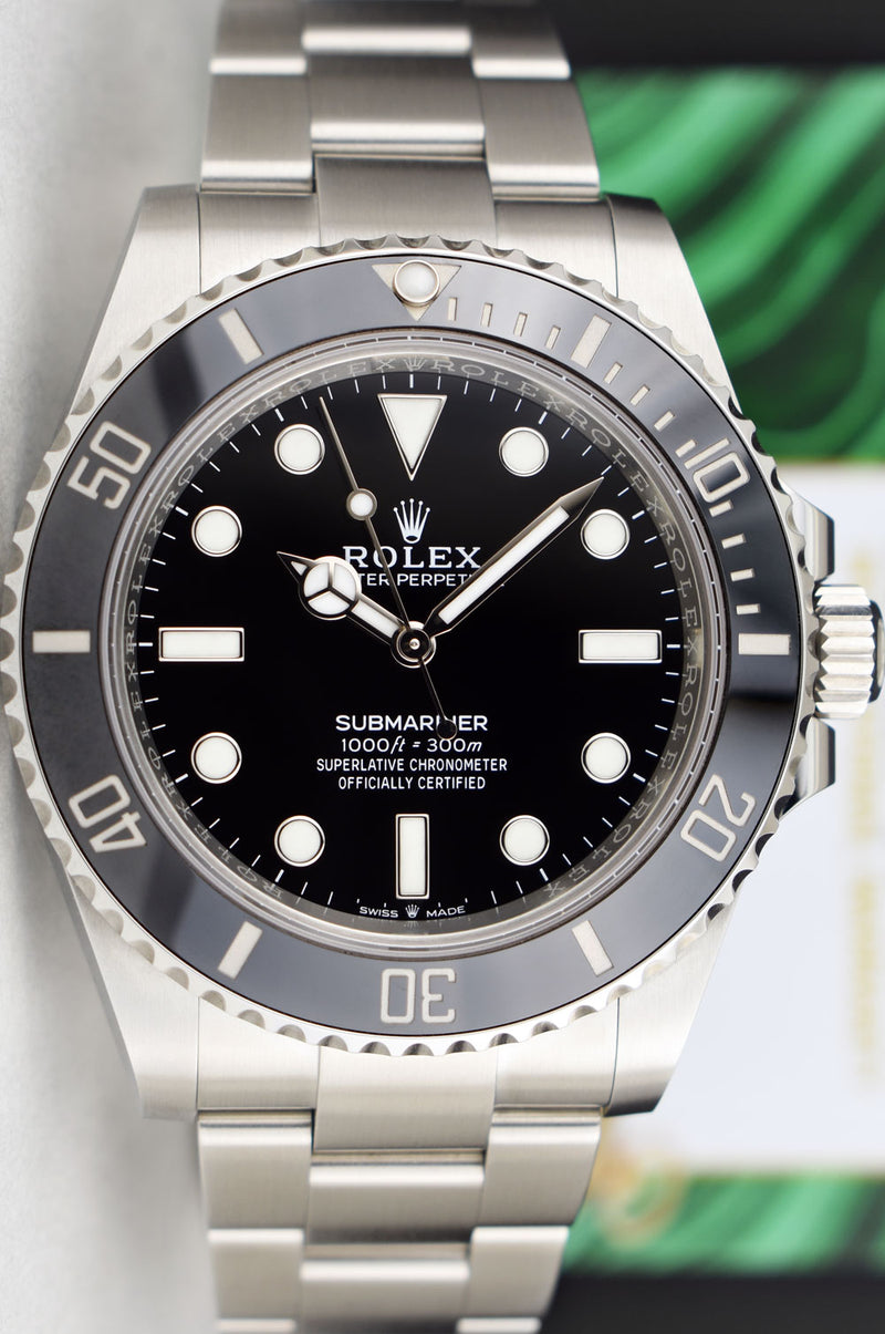 ROLEX Mens Stainless Steel Submariner 41 Black Dial Model 124060