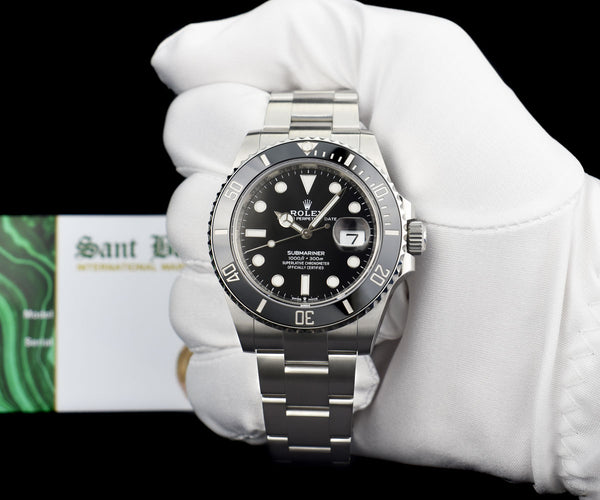 ROLEX Unworn Stainless Submariner 41 w/ 2025 Box & Card Model 126610 LN