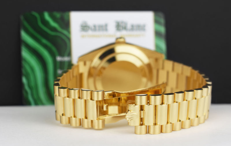 ROLEX 18kt Gold Day Date 40 President Silver Index Motif Model 228238*