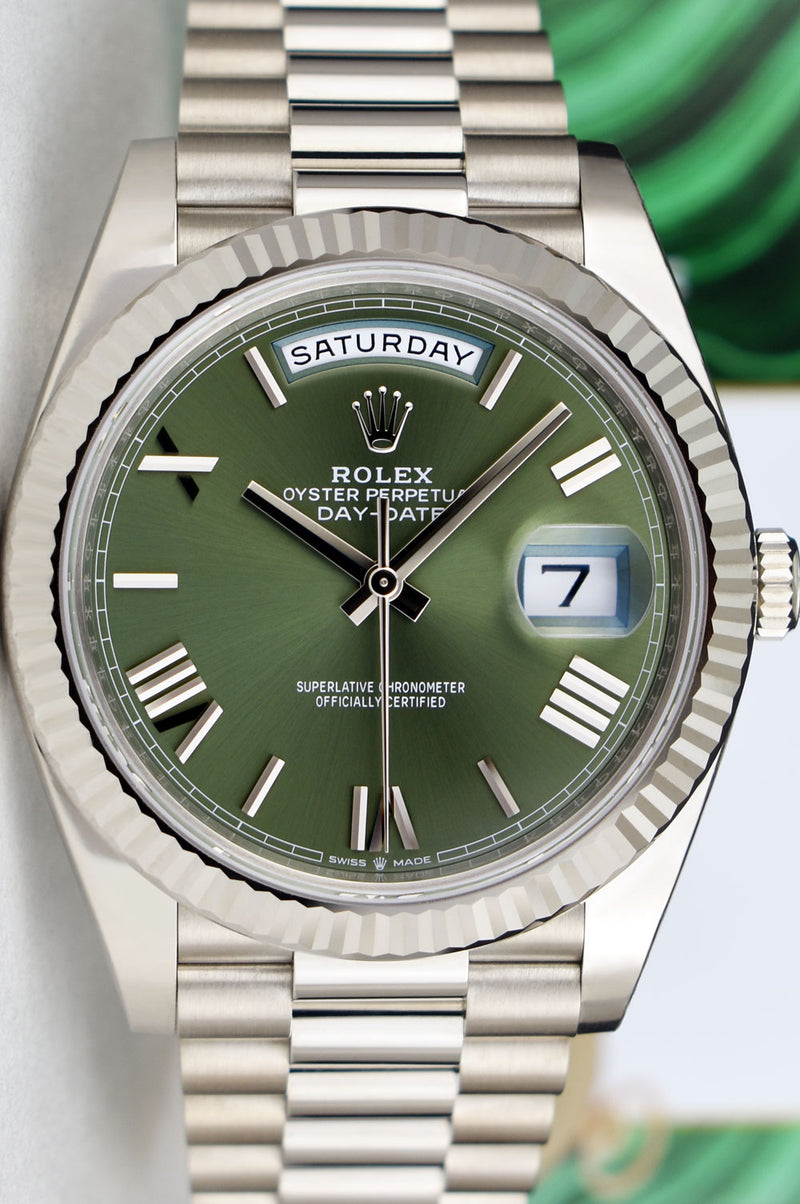 ROLEX 18kt White Gold Day Date 40 President Green Roman Model 228239