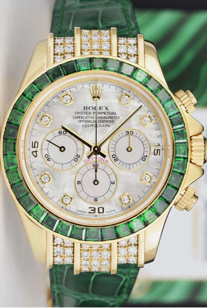 ROLEX 18kt Gold Daytona Mother of Pearl Dial Custom Green Bezel Svc Card Model 16518