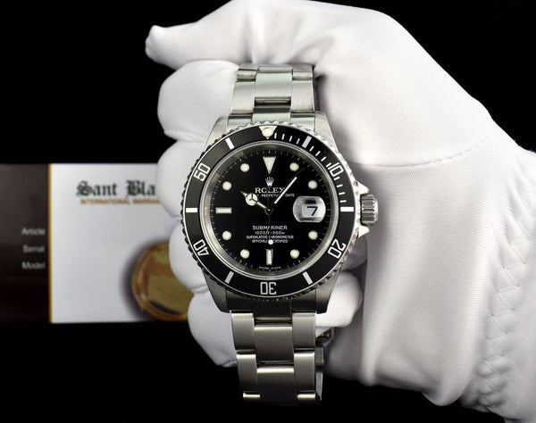 ROLEX - 40mm Stainless Steel Submariner Black Dial No Holes 16610