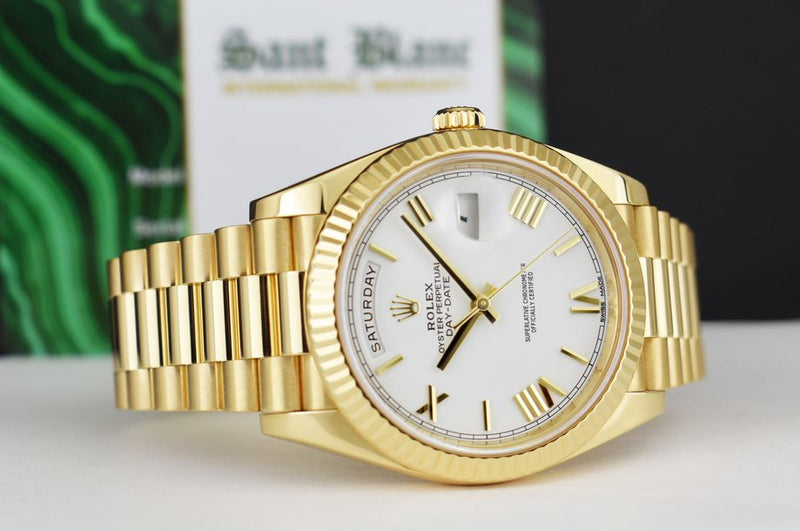 ROLEX 40mm 18kt Gold Day Date 40 President White Roman w/ CARD 228238