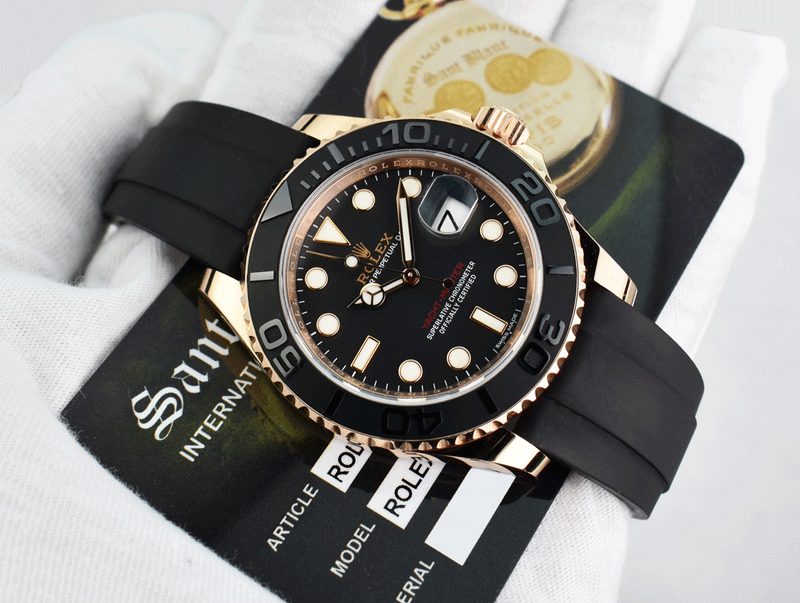 Rolex yacht 2025 master gold rubber