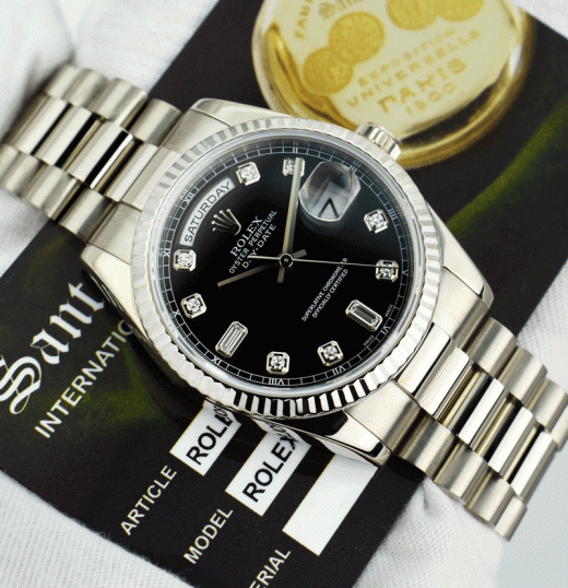 Gold rolex 2025 presidential black face