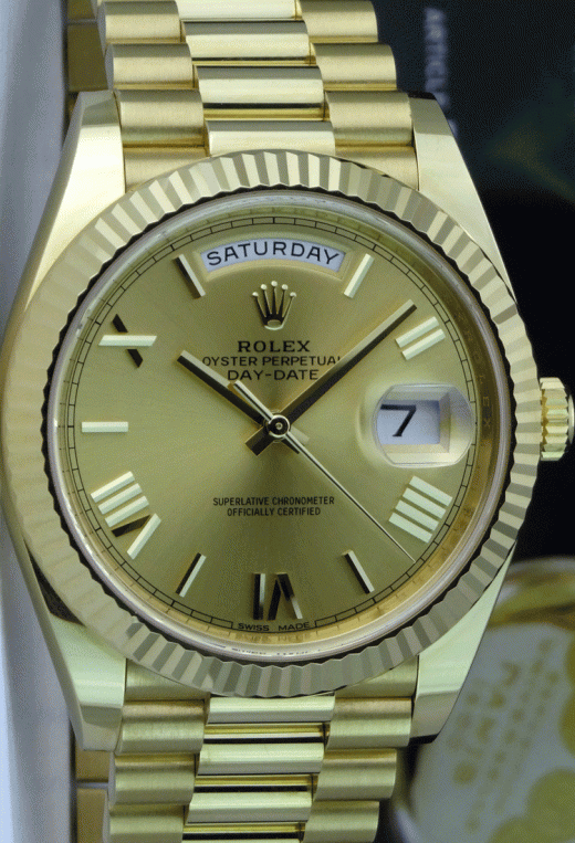 ROLEX Mens 18kt Gold Day Date 40mm President Champagne Roman Dial Model 228238