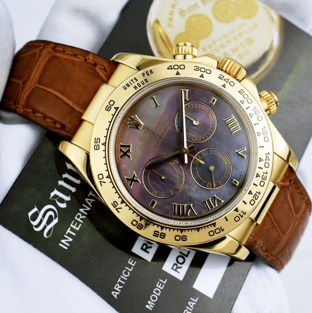 ROLEX 18kt Gold Daytona Tahitian Mother of Pearl Roman Brown
