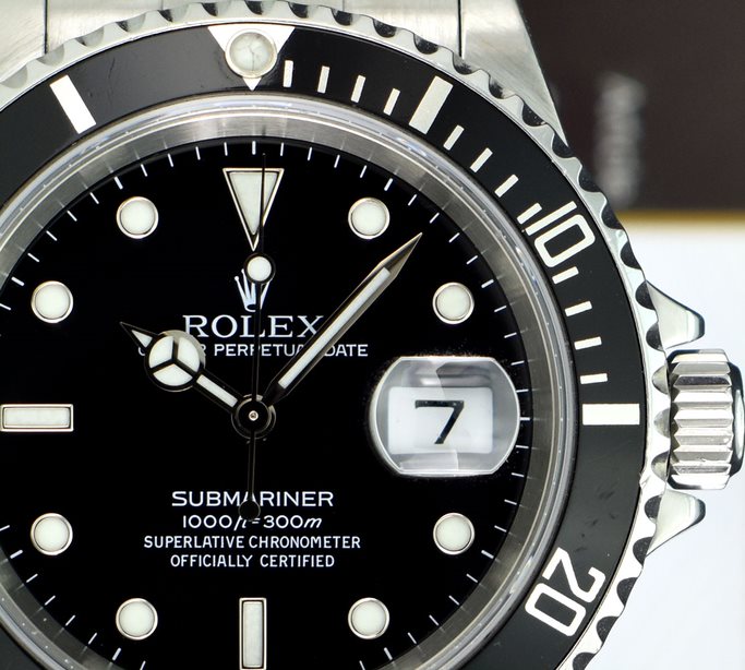 ROLEX - Mens Stainless Steel Submariner Black Dial No Holes 16610