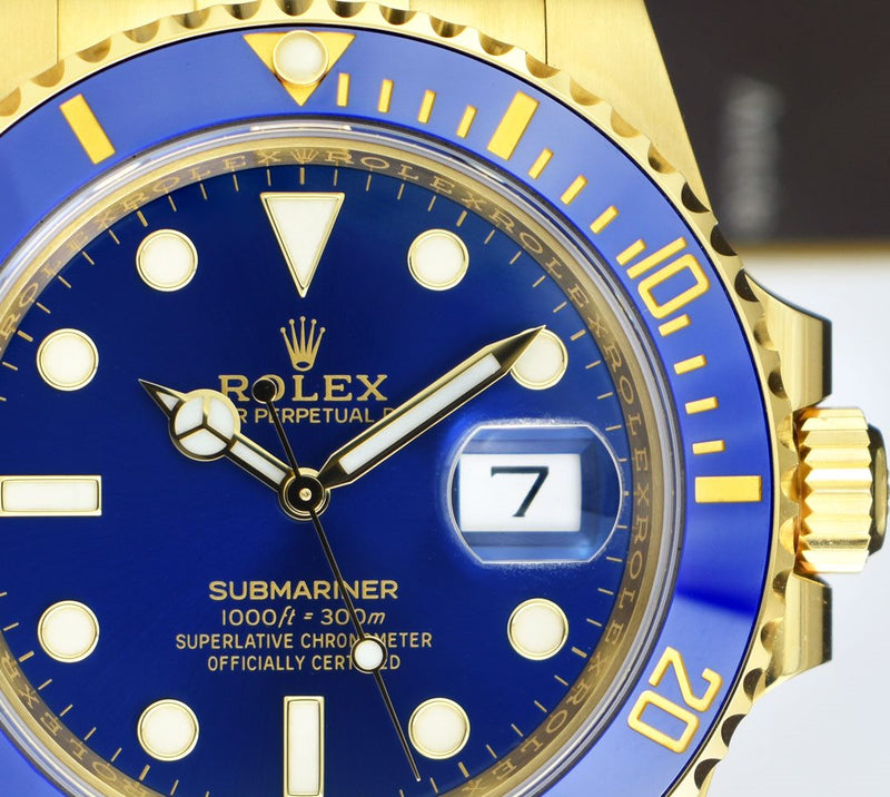 ROLEX 18kt Gold Submariner Blue Index With Box Card 116618